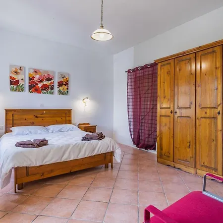 Duplex With Terrace & Bbq In